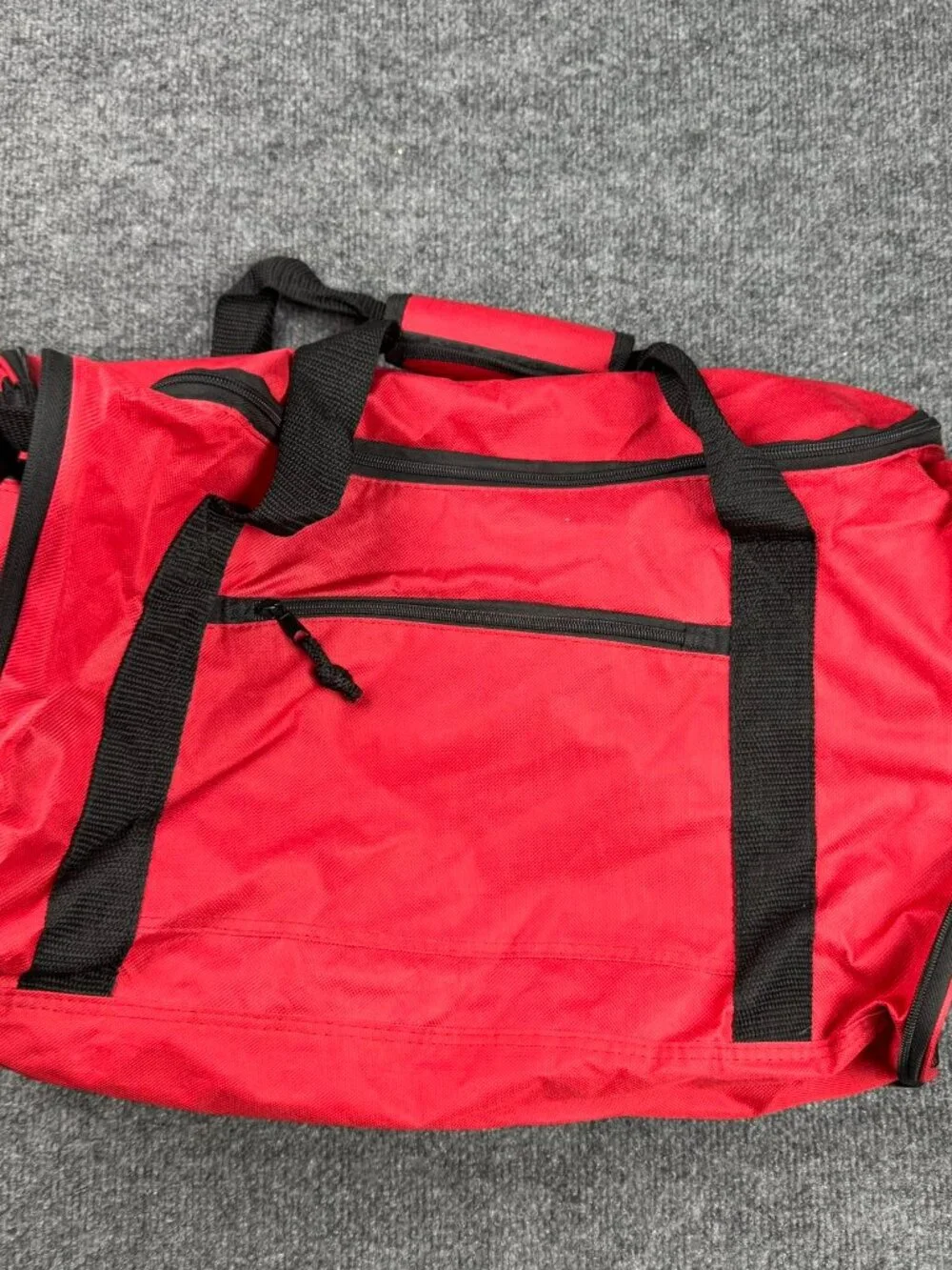 Protégé Unisex Red Cargo Duffel Bag Travel Luggage Gym Carry On 21